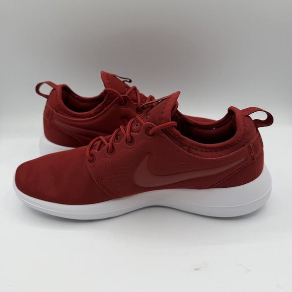 Nike Roshe Two Running Shoes Womens 7 Dark Cayenne Red Sneakers 844931-601 - Picture 3 of 10